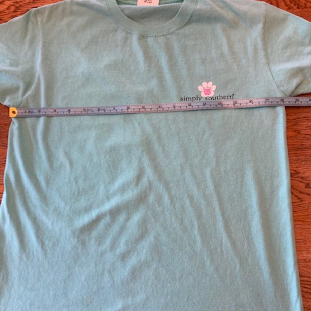 Simply Southern Dog Love Small Tee - Picture 3 of 7